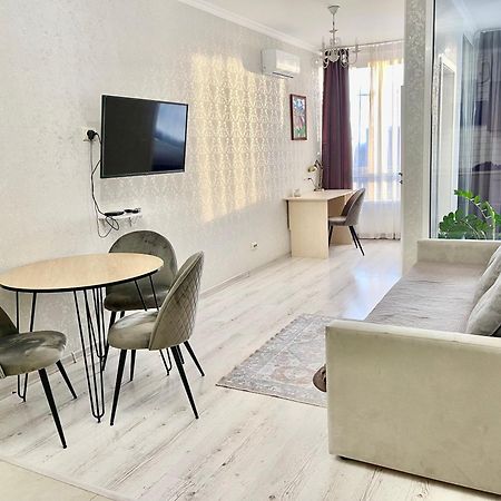 Apartament Жк Славутич Апарти Kijów Zewnętrze zdjęcie