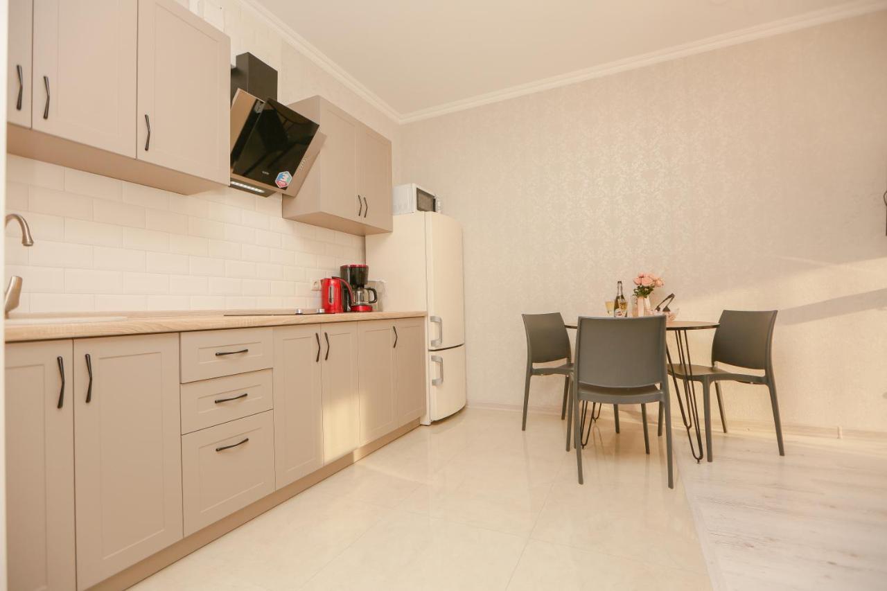 Apartament Жк Славутич Апарти Kijów Zewnętrze zdjęcie